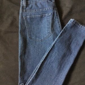 Forever 21 Denim Skinny Jeans